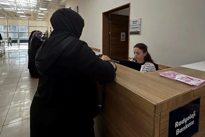 İstanbul Maltepe'de kadınlara &uuml;cretsiz meme kanseri taraması