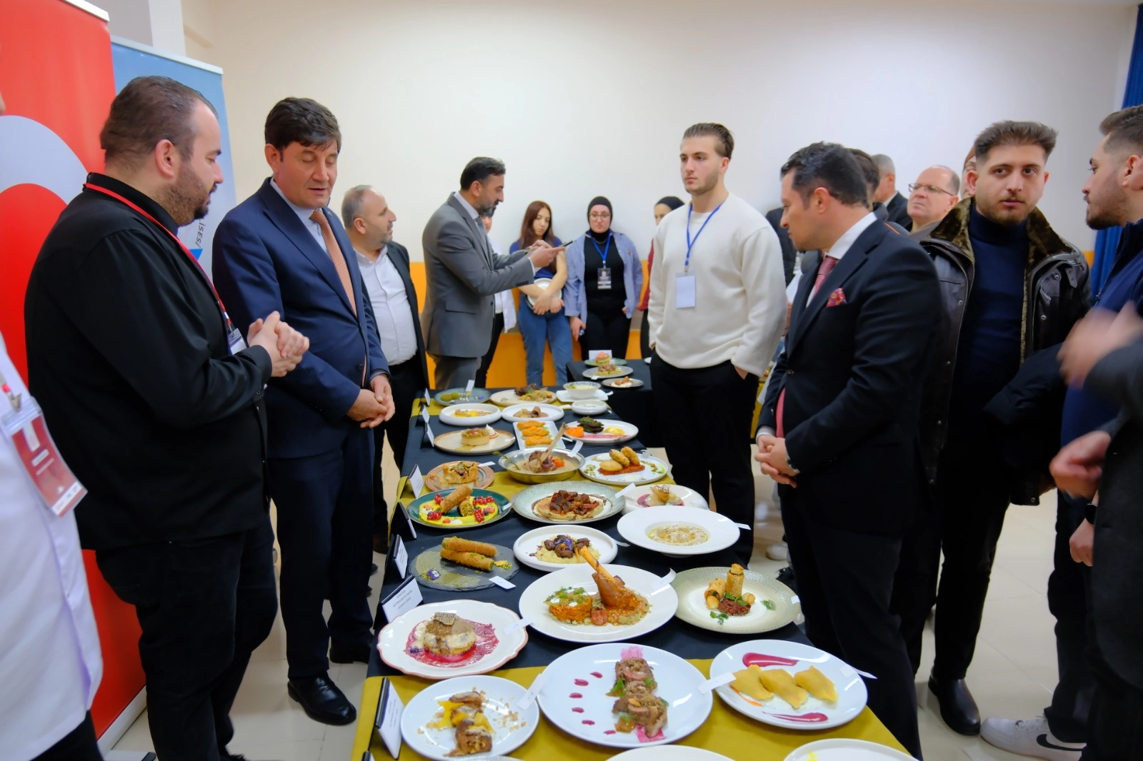 Mardin'de gastronomi heyecanı... Anne re&ccedil;eteleri Mardin'de yarıştı