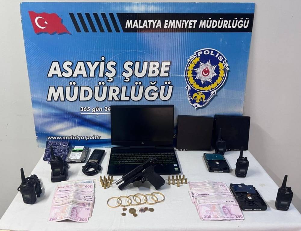 Fuhuşa Y&ouml;nelik Operasyon: 3 G&ouml;zaltı, 1 Tutuklama 