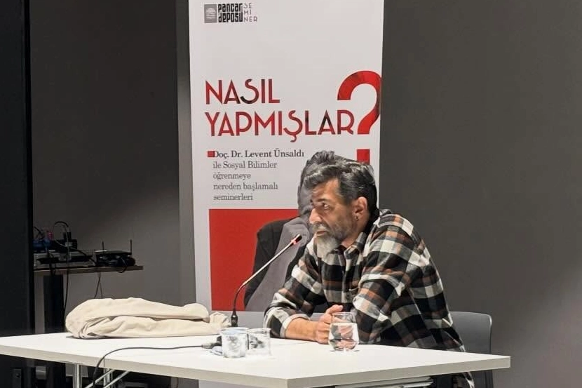 Bursa Nil&uuml;fer'in Pancar Deposu&rsquo;nda Max Weber sosyolojisi konuşuldu