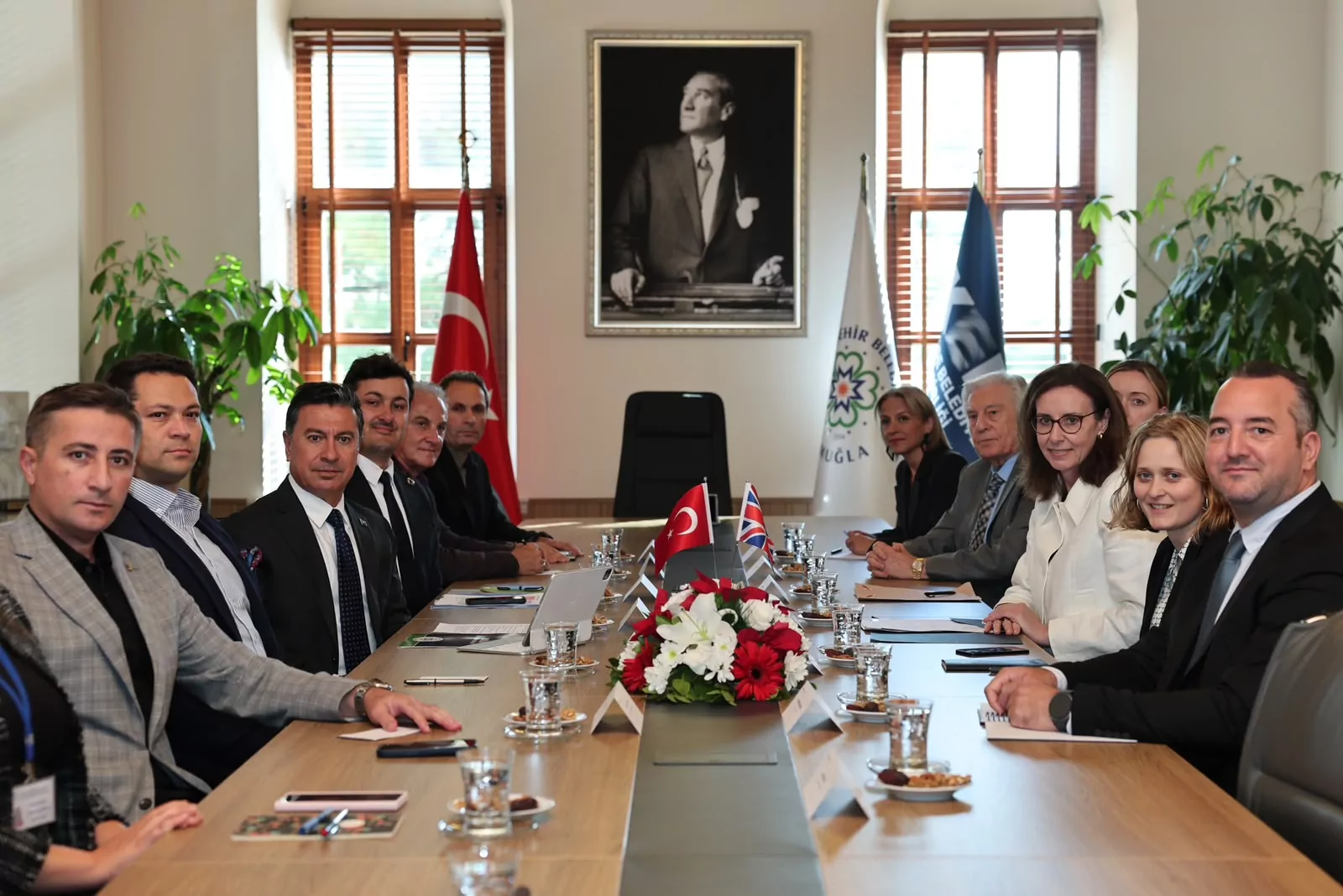 Başkan Aras, Birleşik Krallık B&uuml;y&uuml;kel&ccedil;isi Anderson&rsquo;ı ağırladı