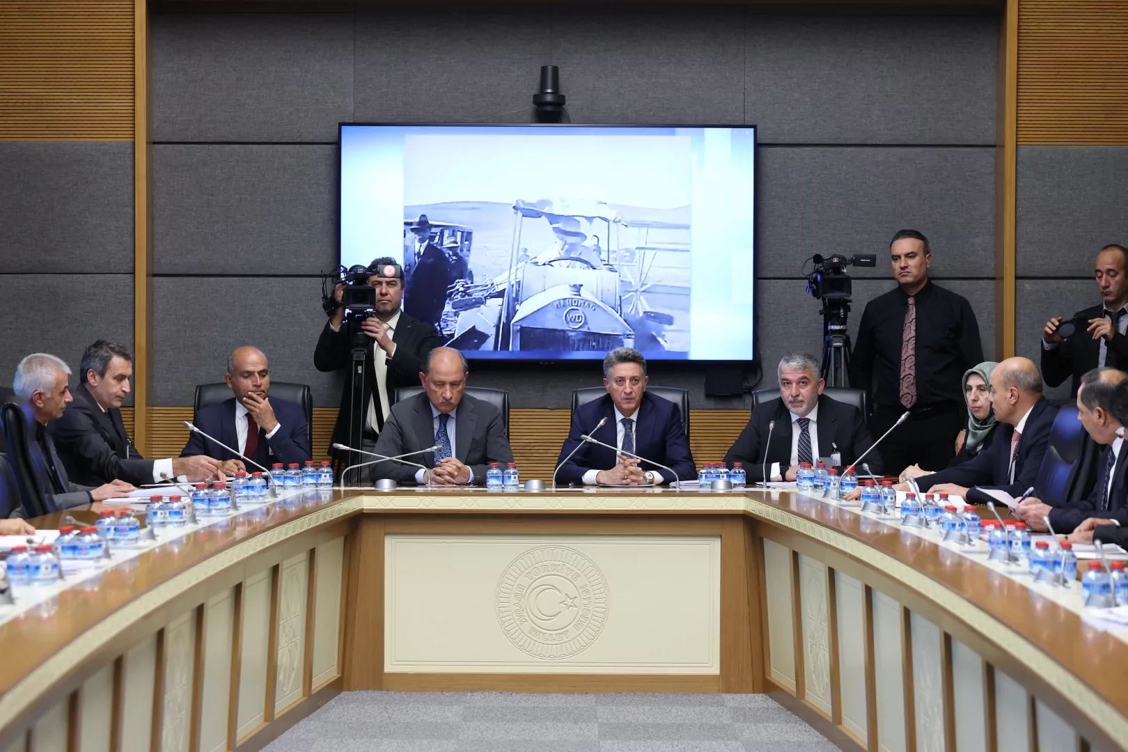 AO&Ccedil;, 2026&rsquo;da 549 bin litre s&uuml;t ve 172 bin kilo bal aldı