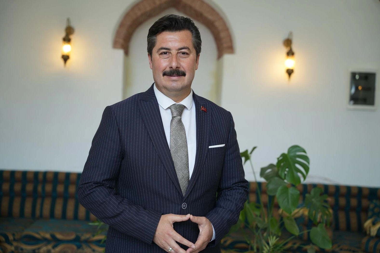 Başkan Ercan &Ouml;zel: T&uuml;rk Milletinin d&ouml;n&uuml;m noktası 15 Temmuz