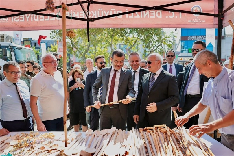 Denizli&rsquo;de Ahilik k&uuml;lt&uuml;r&uuml; meydanlarda yaşatıldı