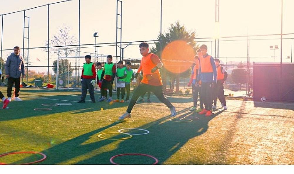 Didim'de Gen&ccedil;ler Sporla Buluşuyor