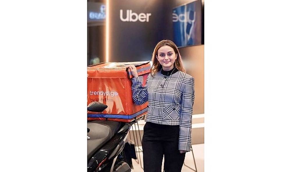 T&uuml;rkiye'den Uber Eats İngiltere'ye &Uuml;st D&uuml;zey Atama