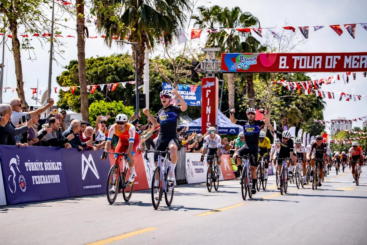 Konya B&uuml;y&uuml;kşehirli sporcular performanslarıyla dikkat &ccedil;ekiyor