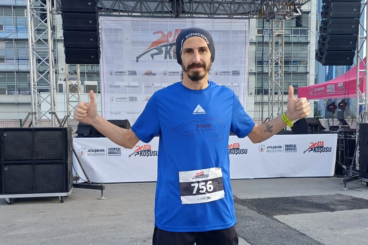 Keşanlı koşucu Ataşehir Ata Koşusu&rsquo;ndan birincilikle d&ouml;nd&uuml;