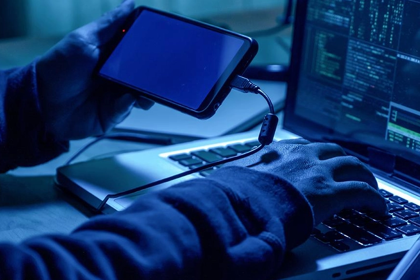 Ticaret Bakanlığı&rsquo;ndan dolandırıcılık uyarısı... Yapay zekalı dolandırıcılık girişimlerine dikkat!