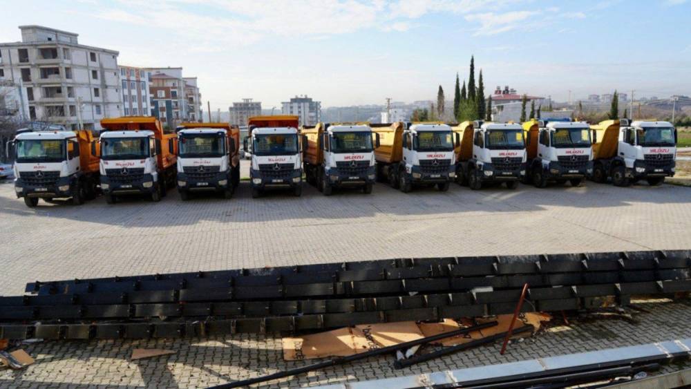 Kocaeli&rsquo;den Adıyaman&rsquo;a 13 adet iş makinesi desteği  - Videolu Haber