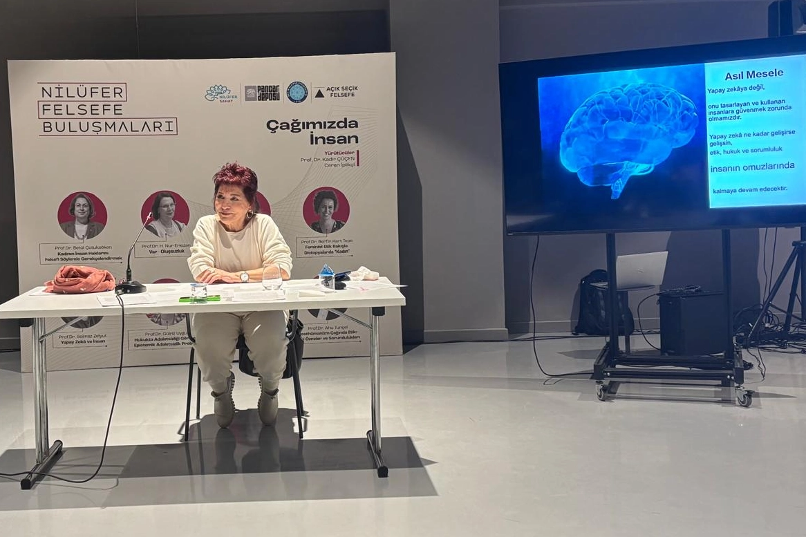 Nil&uuml;fer Felsefe Buluşmaları'nda g&uuml;ndem yapay zeka ve insan