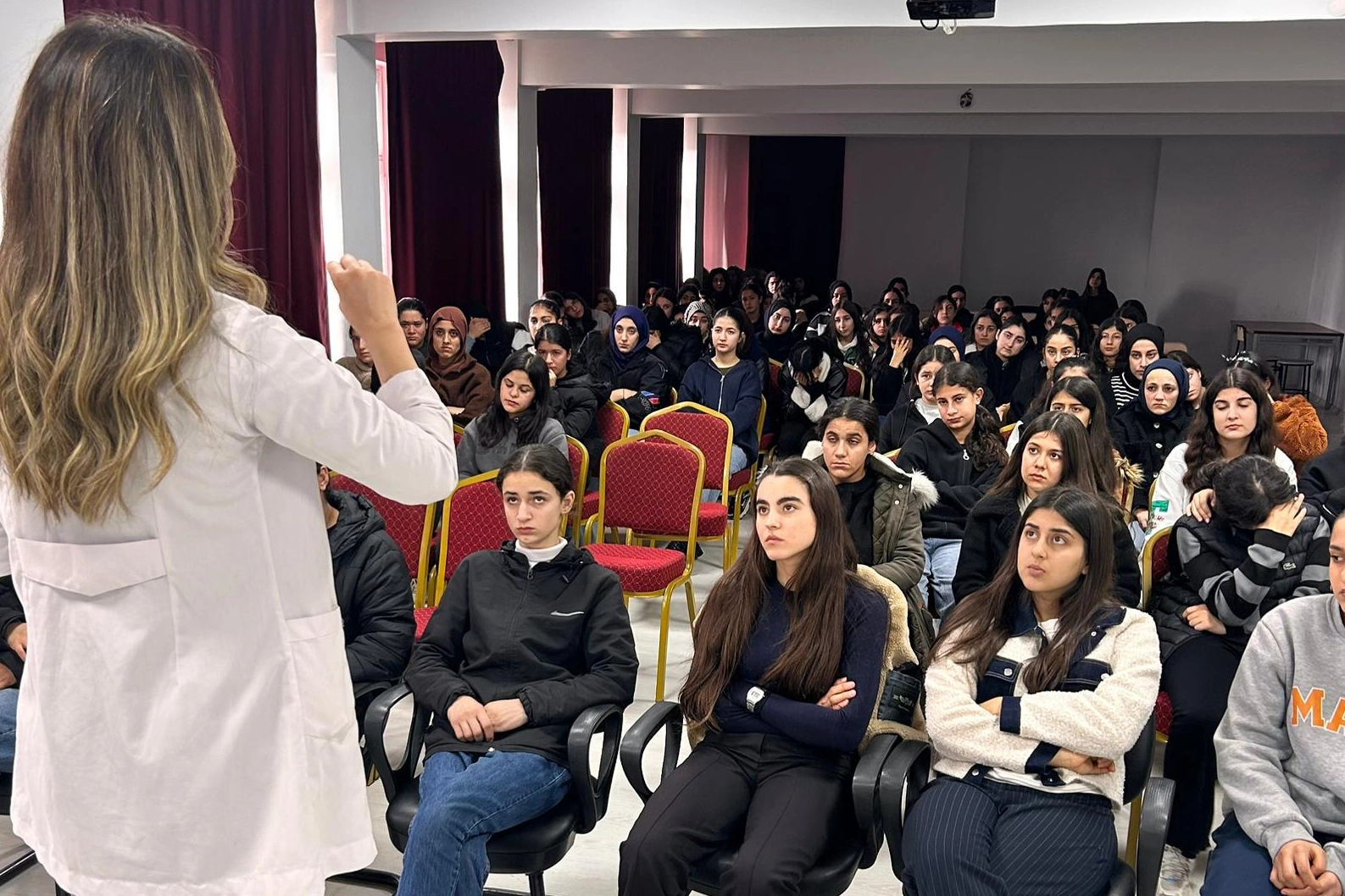 Batman Kozluk&rsquo;ta 'sağlıklı &ccedil;ocuk sağlıklı gelecek' eğitimi