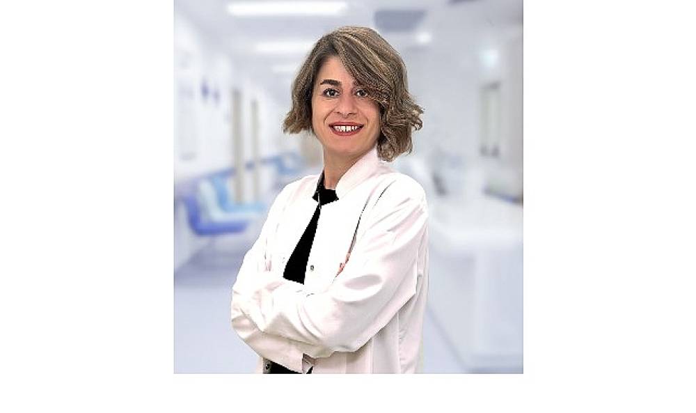 V-NOTES Y&ouml;ntemiyle Ameliyat İzsiz, Dikişsiz, Kesisiz Yapılıyor