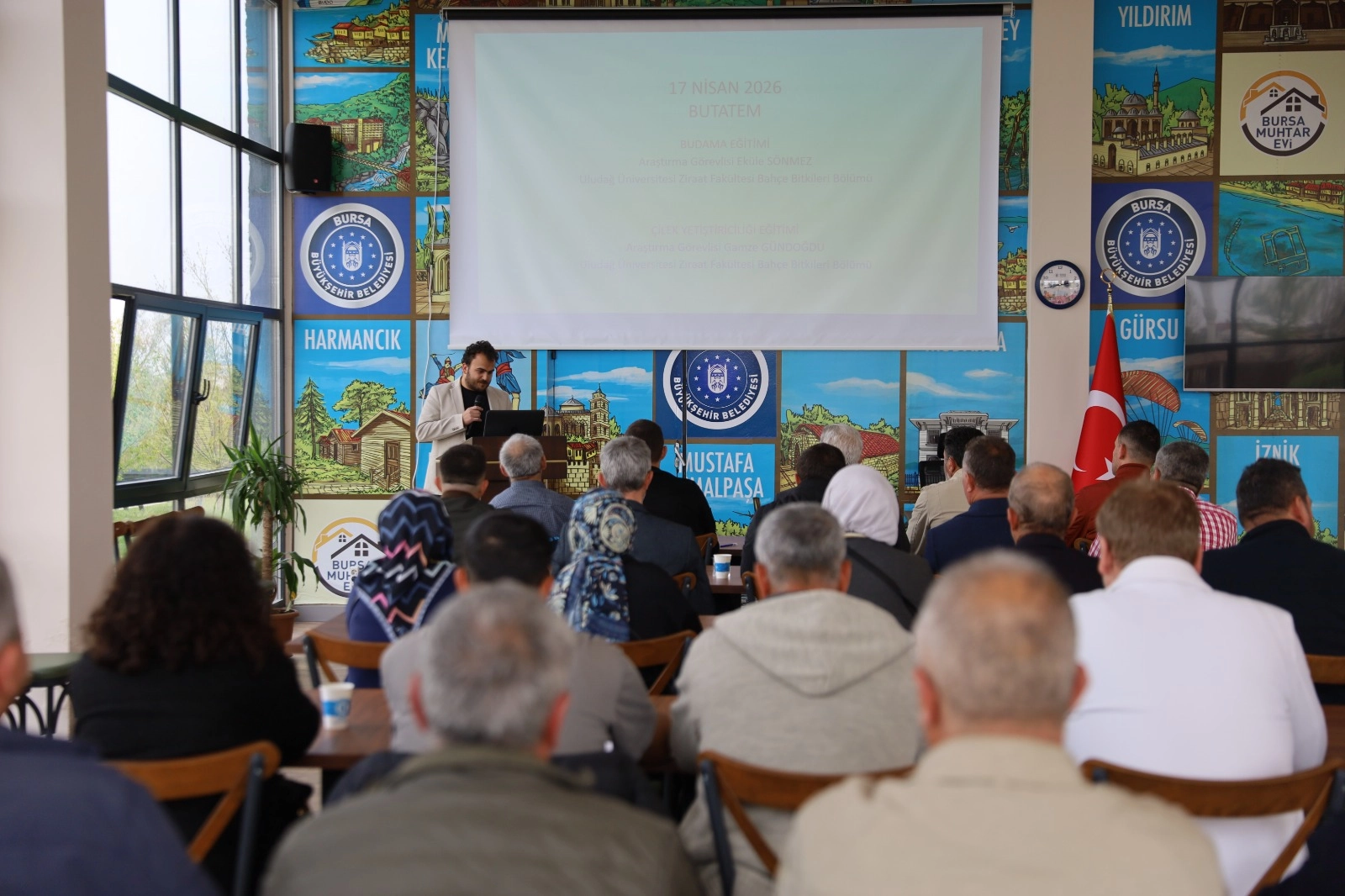 Bursa'da &ccedil;ift&ccedil;ilere eğitim desteği