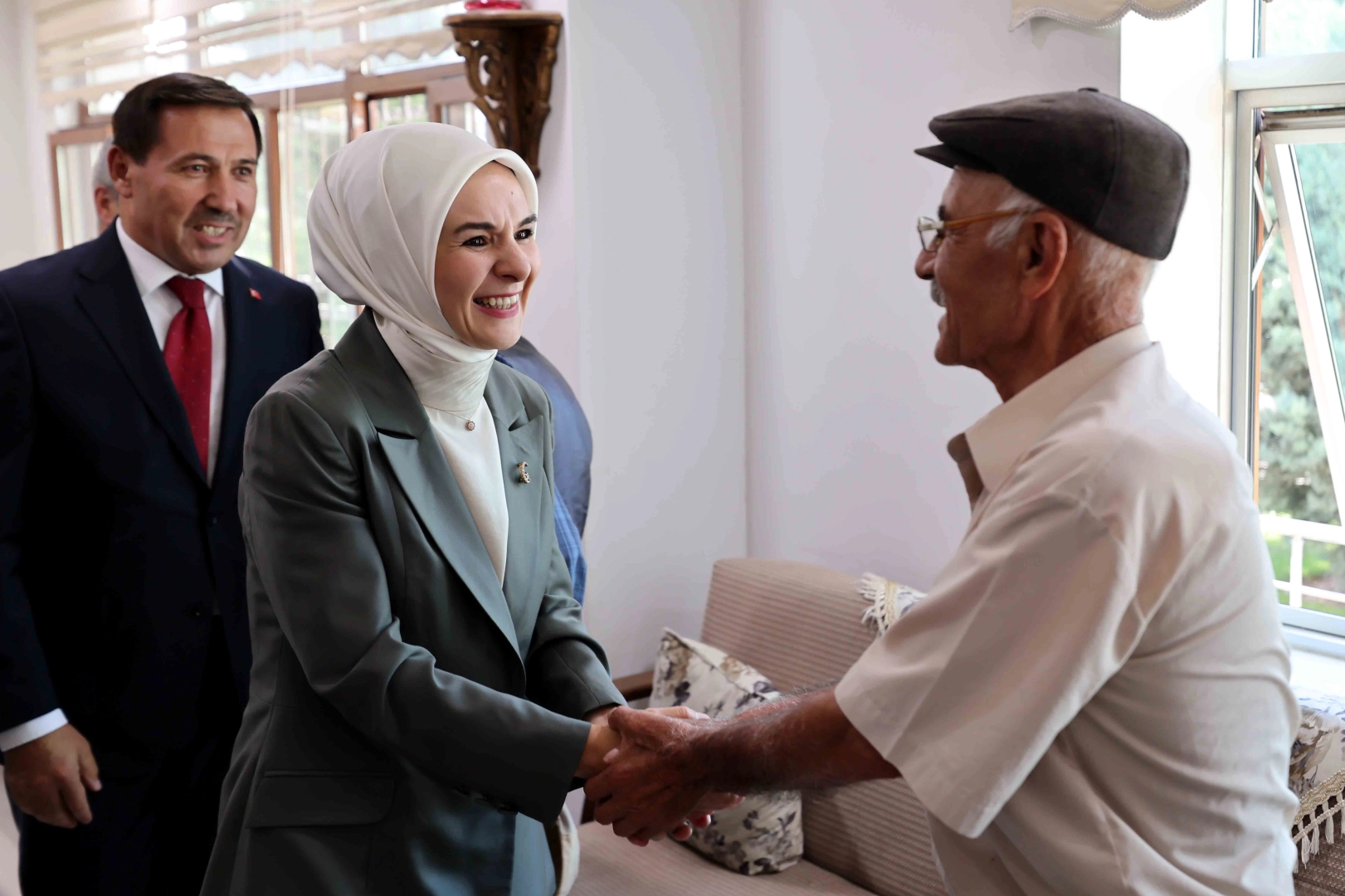 Bakan G&ouml;ktaş Konya Karatay&rsquo;da b&uuml;y&uuml;klerle buluştu