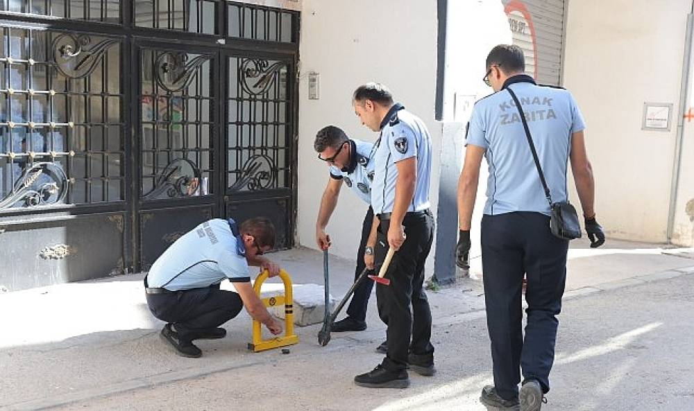 İş'te İzmir'e &uuml;ye oldular, aynı firmada işe başladılar
