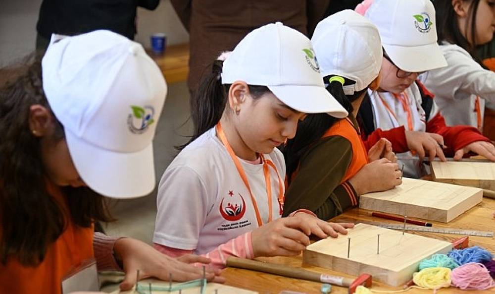 Sel&ccedil;uklu'nun T&uuml;rkiye'ye &ouml;nc&uuml; eğitim yatırımları yerinde incelendi  