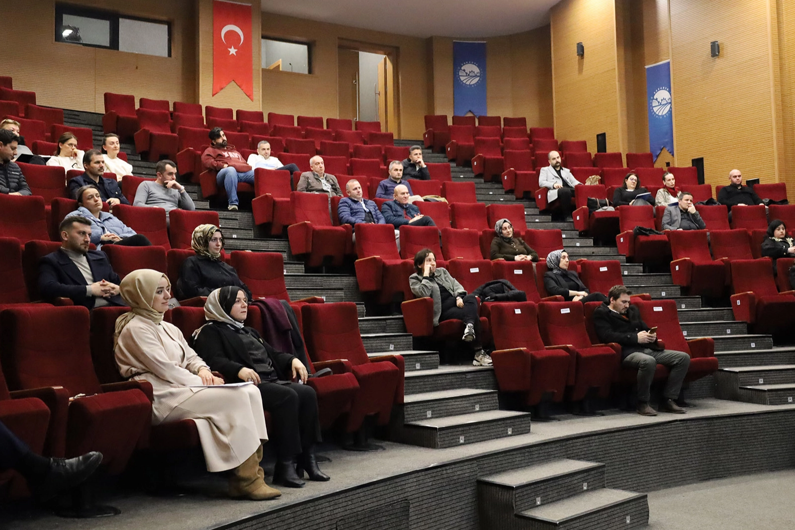 Sakarya B&uuml;y&uuml;kşehir'den CİMER kullanan &ccedil;alışanlara hizmet i&ccedil;i eğitim