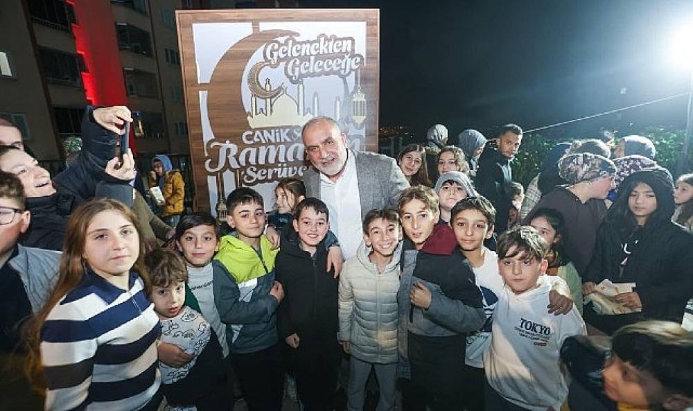 Canik'te Mahalleler Şenlendi, Ramazan Sevinci Paylaşıldı 