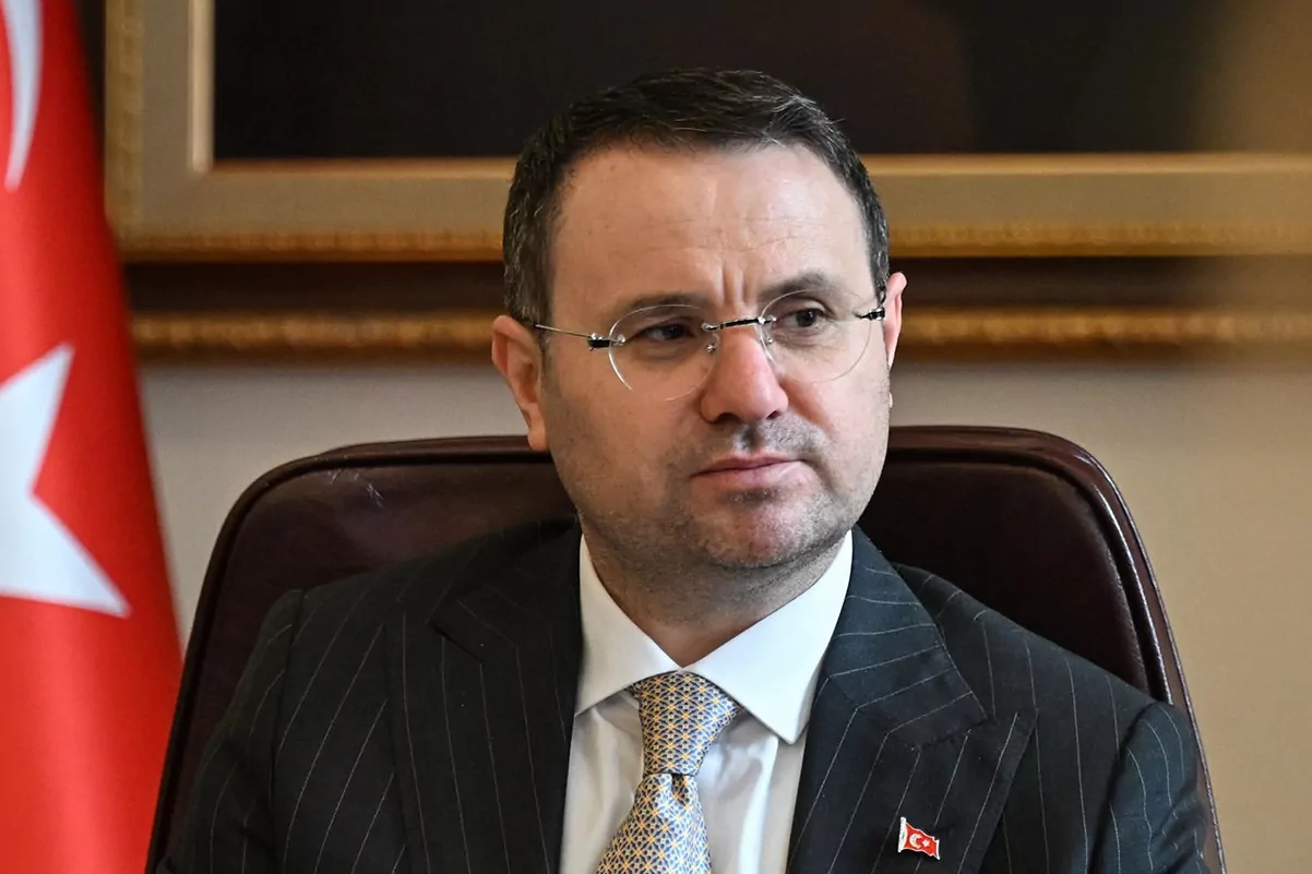 Bakan G&uuml;rlek: Vatandaşın birikimini istismar edenlere hukuk &ouml;n&uuml;nde hesap sorulacak