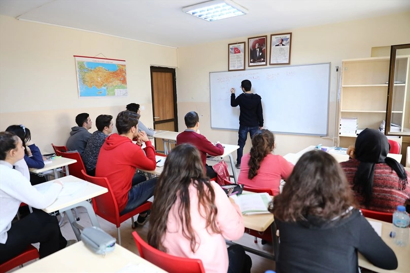 Denizli B&uuml;y&uuml;kşehir&rsquo;den YKS &ouml;ncesi sessizlik kararı