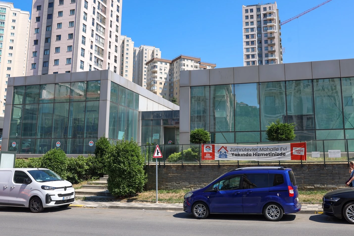 Maltepe'de Başkan K&ouml;ymen &ccedil;alışmaları sahada y&ouml;nlendirdi
