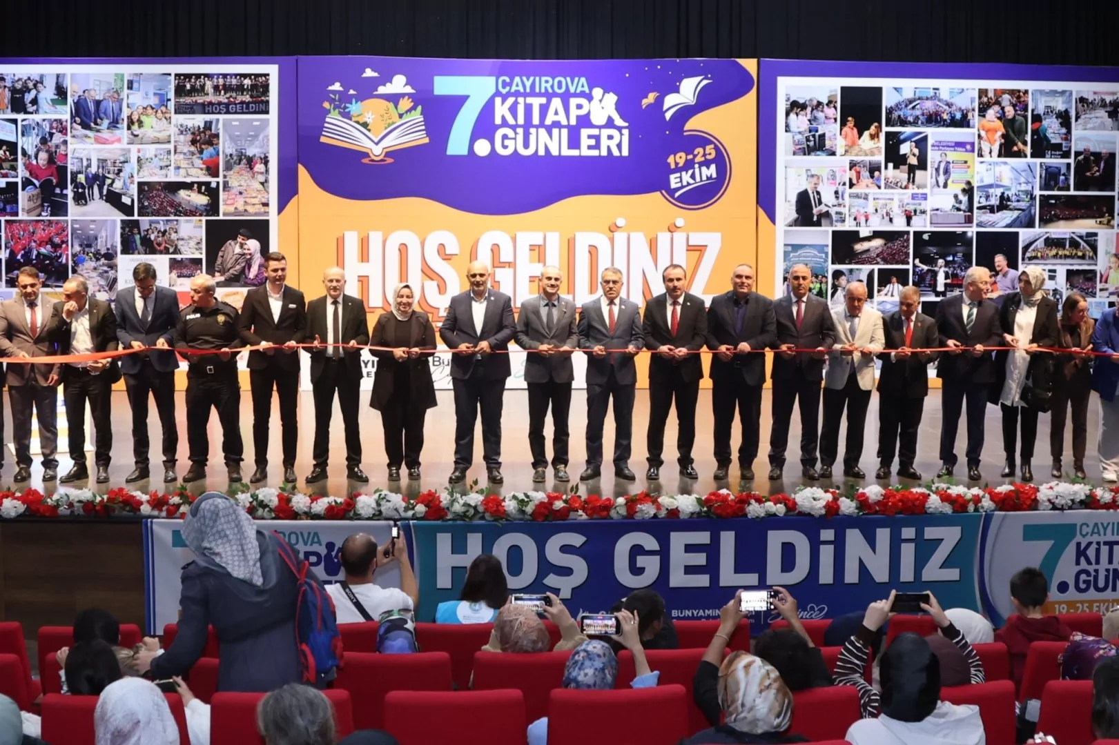 &Ccedil;ayırova 7. Kitap G&uuml;nleri, kapılarını ziyaret&ccedil;ilerine a&ccedil;tı