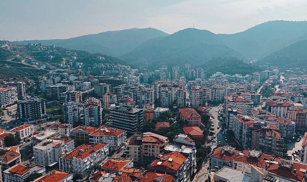 Bal&ccedil;ova'da Dijital D&ouml;n&uuml;ş&uuml;m Başlıyor: Yapay Zek&acirc; Destekli Dijital İkiz Sistemi Yolda