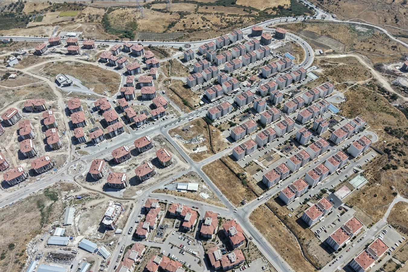 Manisa Akgedik TOKİ&rsquo;de su altyapısı g&uuml;&ccedil;lendirildi