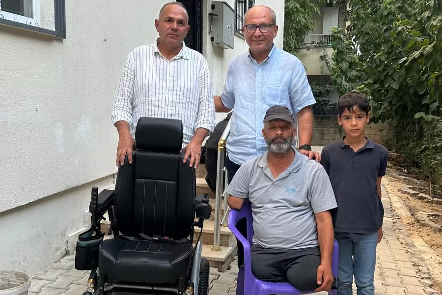 Enkazdan &ccedil;ıktılar, m&uuml;cadeleleri bitmedi... Adıyaman&rsquo;da deprem sonrası iki yaşam m&uuml;cadelesi