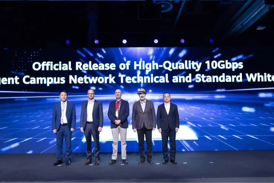 HNS 2026 | Huawei ve sekt&ouml;r kuruluşları, Avrupa'da y&uuml;ksek kaliteli 10 Gbps Akıllı Kamp&uuml;s Ağı Teknik ve Standart Beyaz kitabını yayınladı