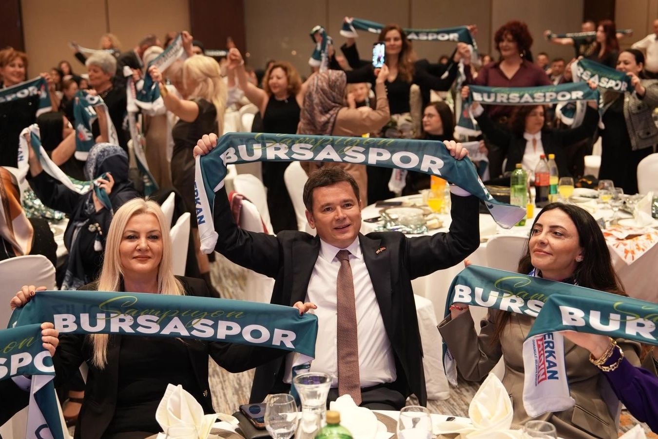 Başkan Aydın&rsquo;ın Bursaspor sevdası sınırları aştı