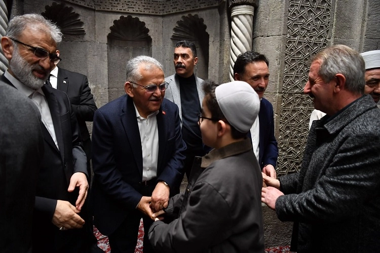 Kayseri protokol&uuml;nden bayram buluşması