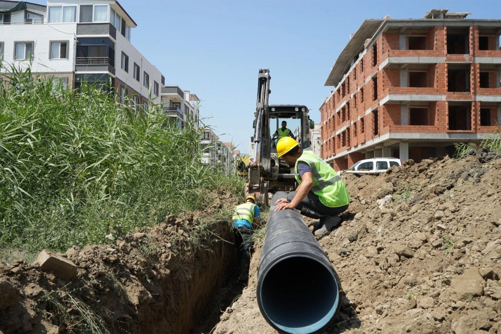 Balıkesir&rsquo;de Altınkum&rsquo;un altyapısı yenilendi