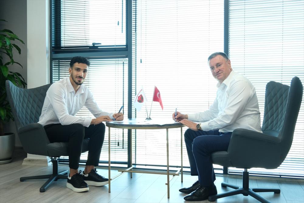 Hatayspor, defans oyuncusu Cengiz Demir'i transfer etti