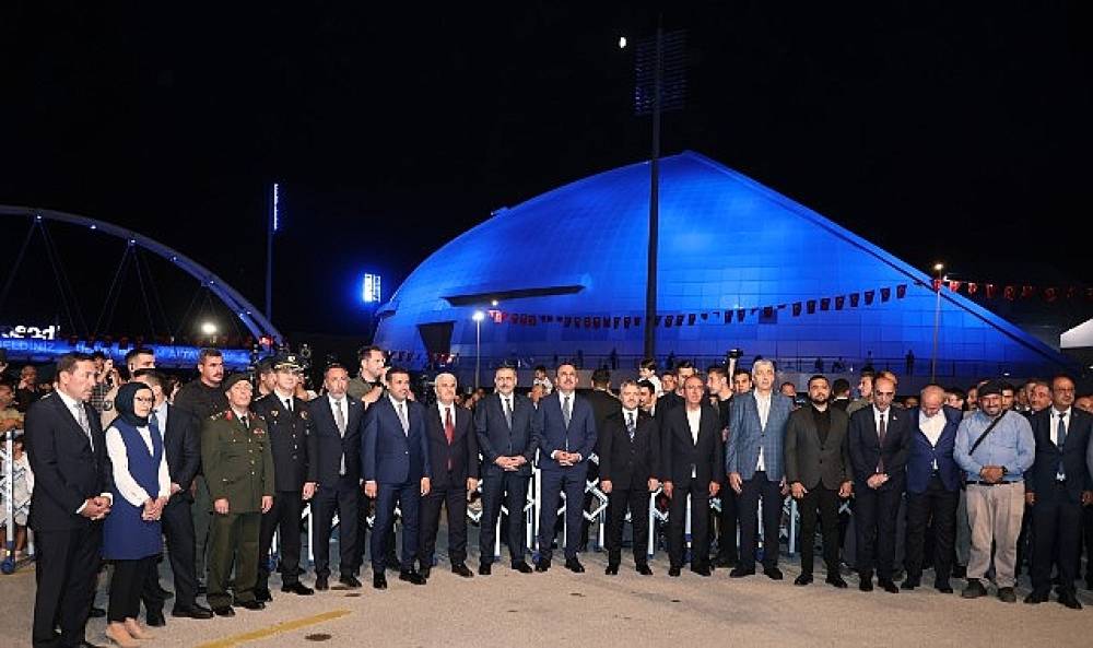 T&uuml;rkiye'nin En B&uuml;y&uuml;ğ&uuml; Olan 11. Konya Bilim Festivali, İ&ccedil;işleri Bakanı &Ccedil;ift&ccedil;i'nin Katılımıyla A&ccedil;ıldı