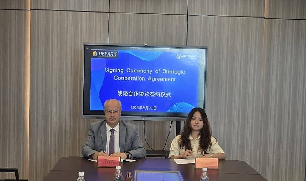 DE&Uuml;'n&uuml;n uluslararası iş birliği vizyonu &Ccedil;in'de g&uuml;&ccedil;leniyor: Chengdu'da yeni temaslar