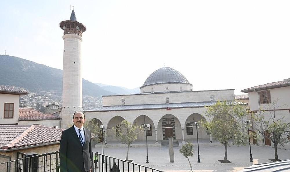 Başkan Altay: &ldquo;Tarihin Tozlu Sayfalarını Kim A&ccedil;arsa Konya'nın Hatay'da Yaptıklarını ve Habib-İ Neccar Camii'nin Restorasyonunu G&ouml;recek"