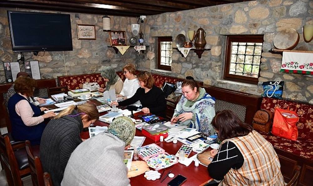 Osmangazi'de Minyat&uuml;r Sanatı Kadınlarla Hayat Buluyor