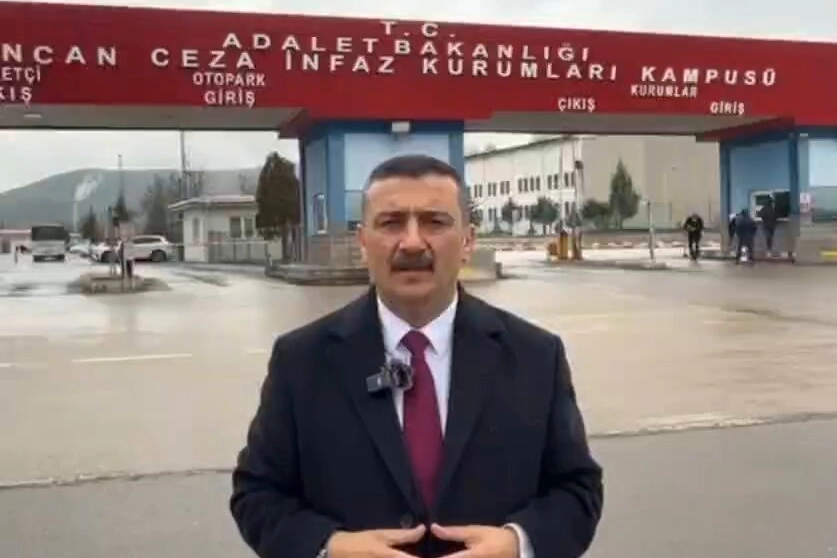 İYİ Partili T&uuml;rkoğlu&rsquo;ndan Tanju &Ouml;zcan a&ccedil;ıklaması: Tutuklama siyasi