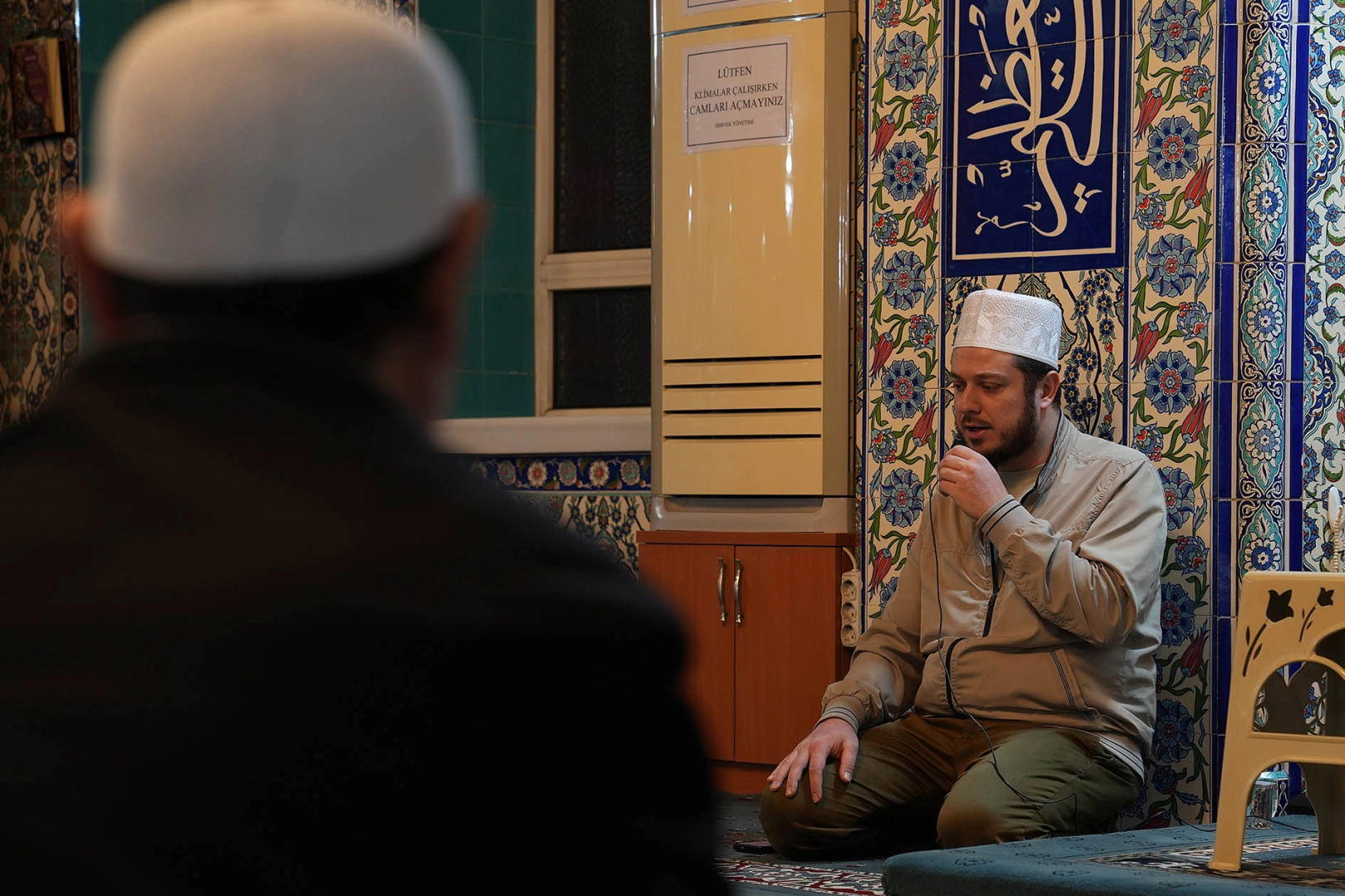 Okul saldırılarında hayatlarını kaybedenler i&ccedil;in Ke&ccedil;i&ouml;ren'de mevlit okutuldu