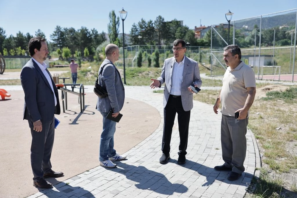 K&uuml;tahya&rsquo;da projeler sahada değerlendirildi