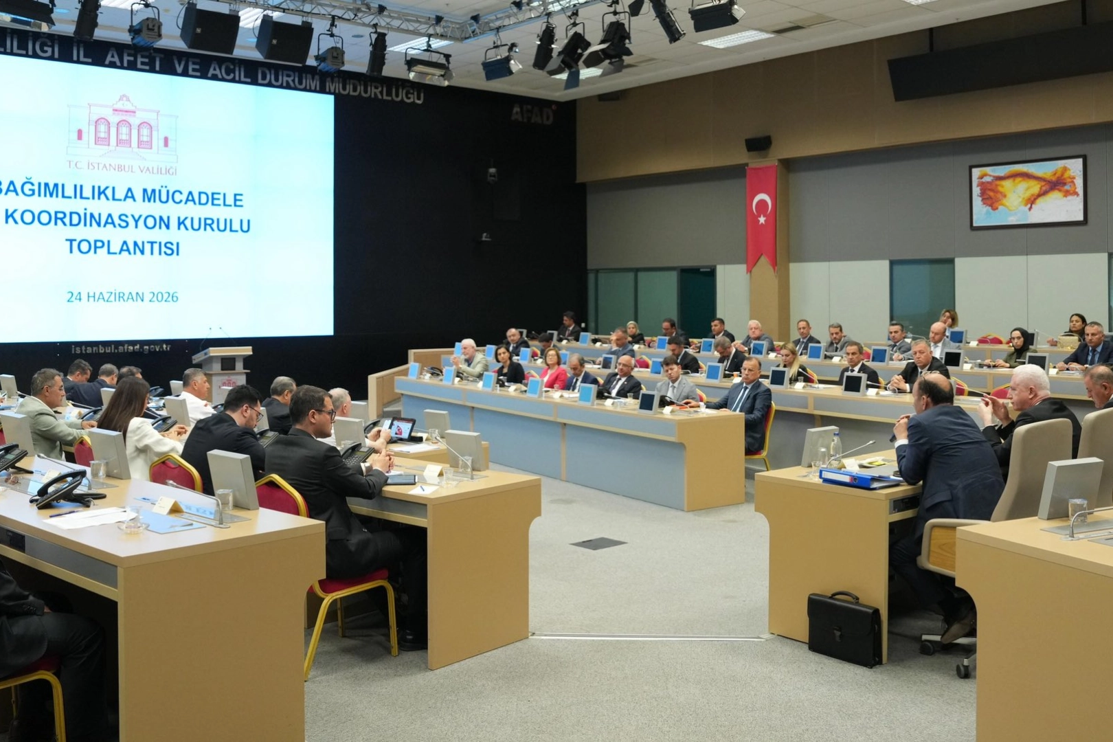 İstanbul&rsquo;da bağımlılıkla m&uuml;cadelede yeni d&ouml;nem... Gen&ccedil;ler i&ccedil;in kapsamlı plan