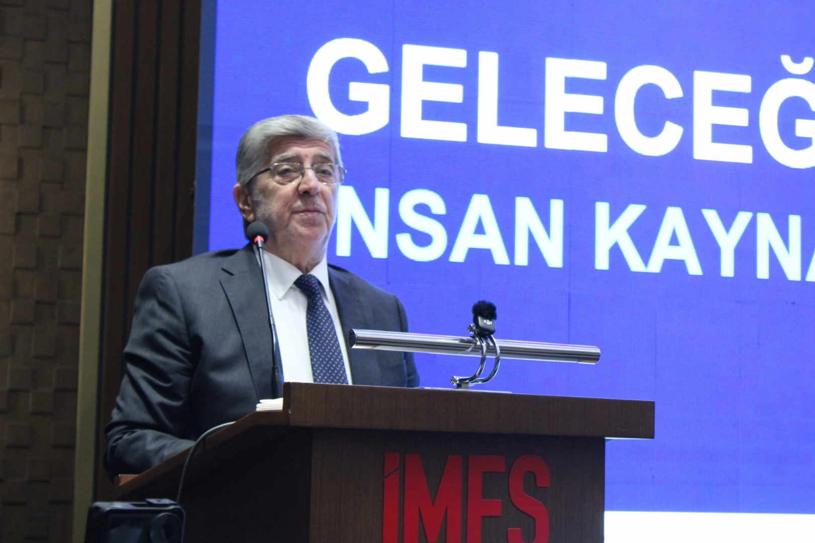 İMES OSB&rsquo;de sanayinin geleceği i&ccedil;in kritik zirve... Nitelikli iş g&uuml;c&uuml; alarmı!