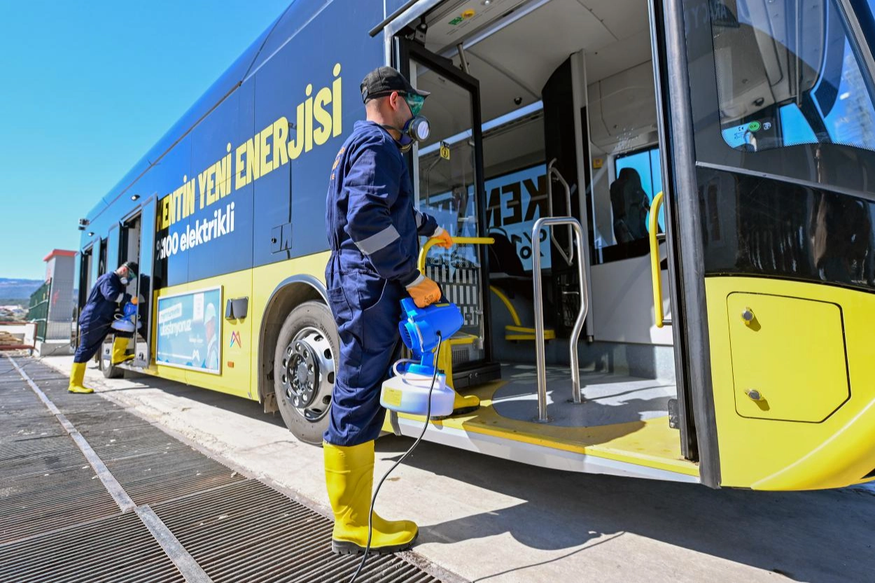 Mersin&rsquo;de toplu taşımada hijyen ve g&uuml;venlik seferberliği