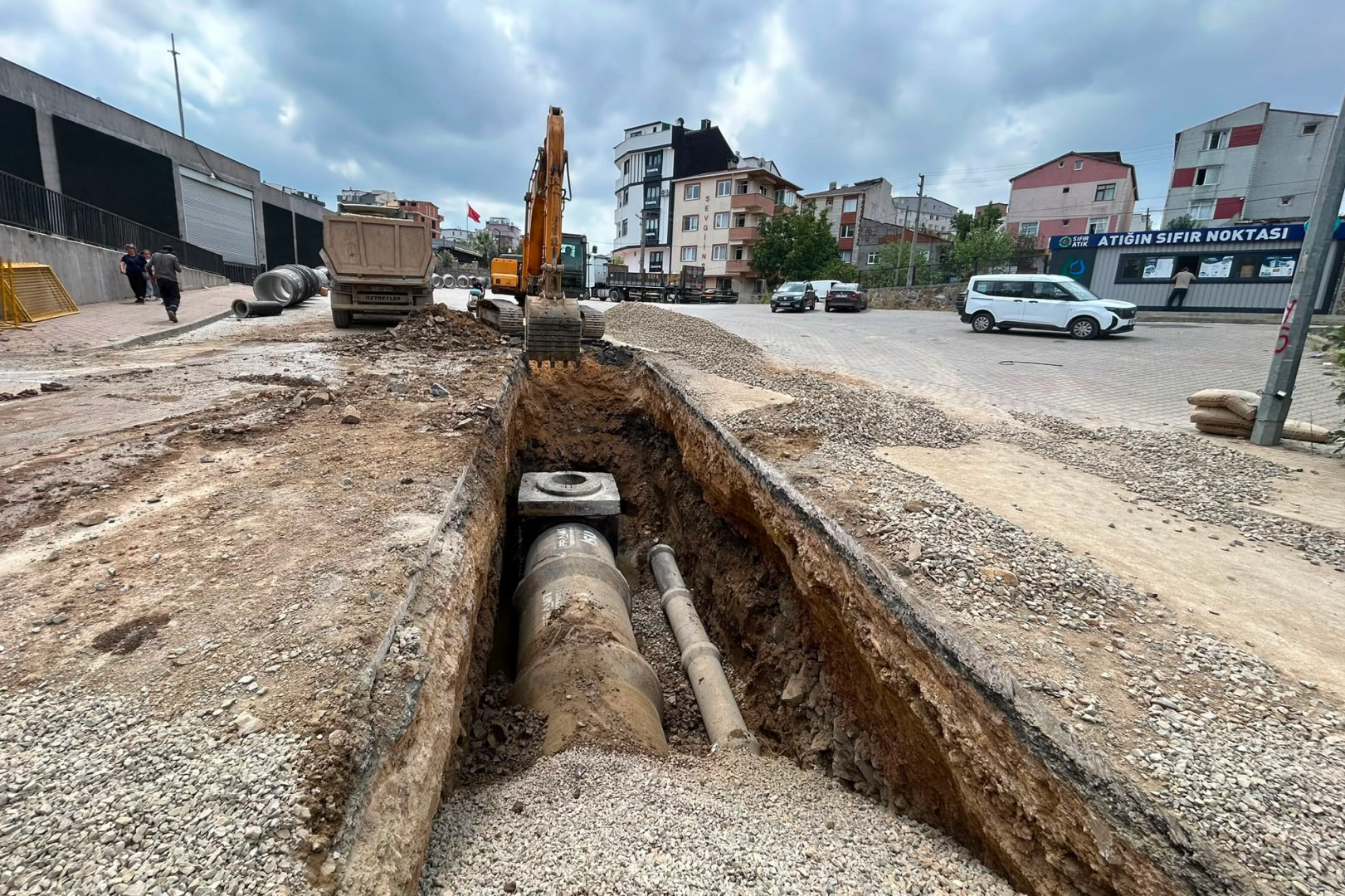 &Ccedil;ayırova altyapısına B&uuml;y&uuml;kşehir'den g&uuml;&ccedil;l&uuml; dokunuş