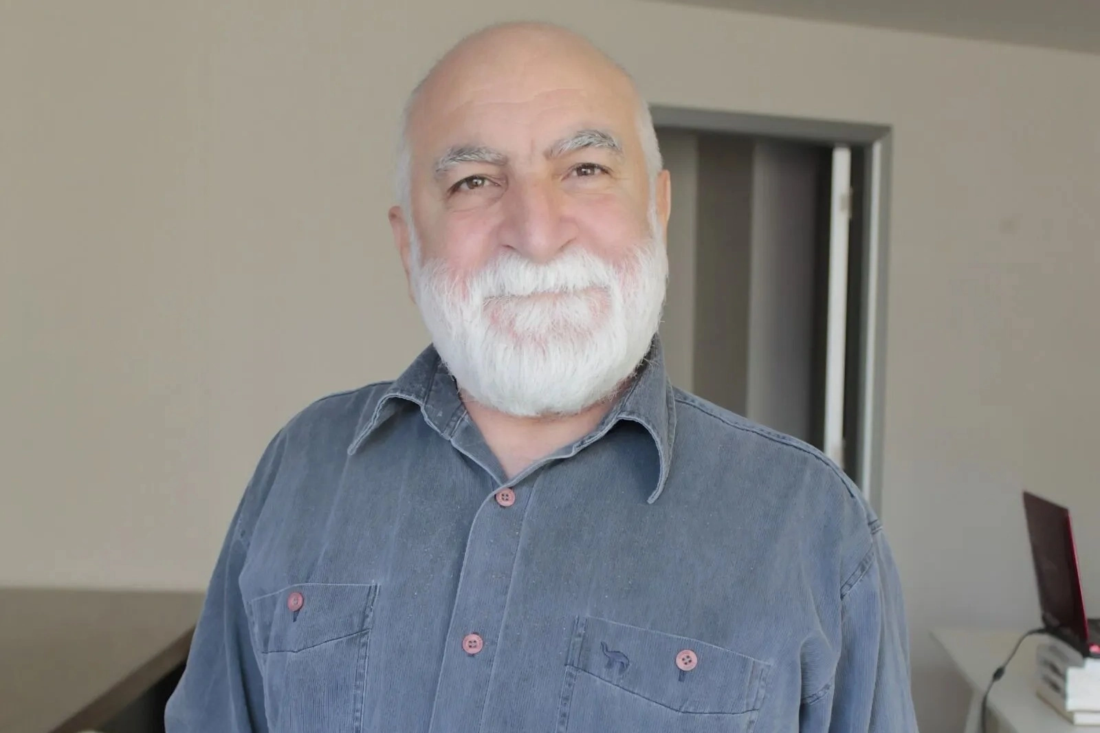 Gazeteci &Ouml;zke uluslararası kongrede konuşacak