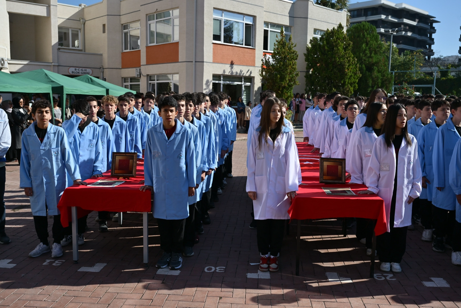 Bursa&rsquo;da gen&ccedil; ahiler &ouml;nl&uuml;k kuşandı
