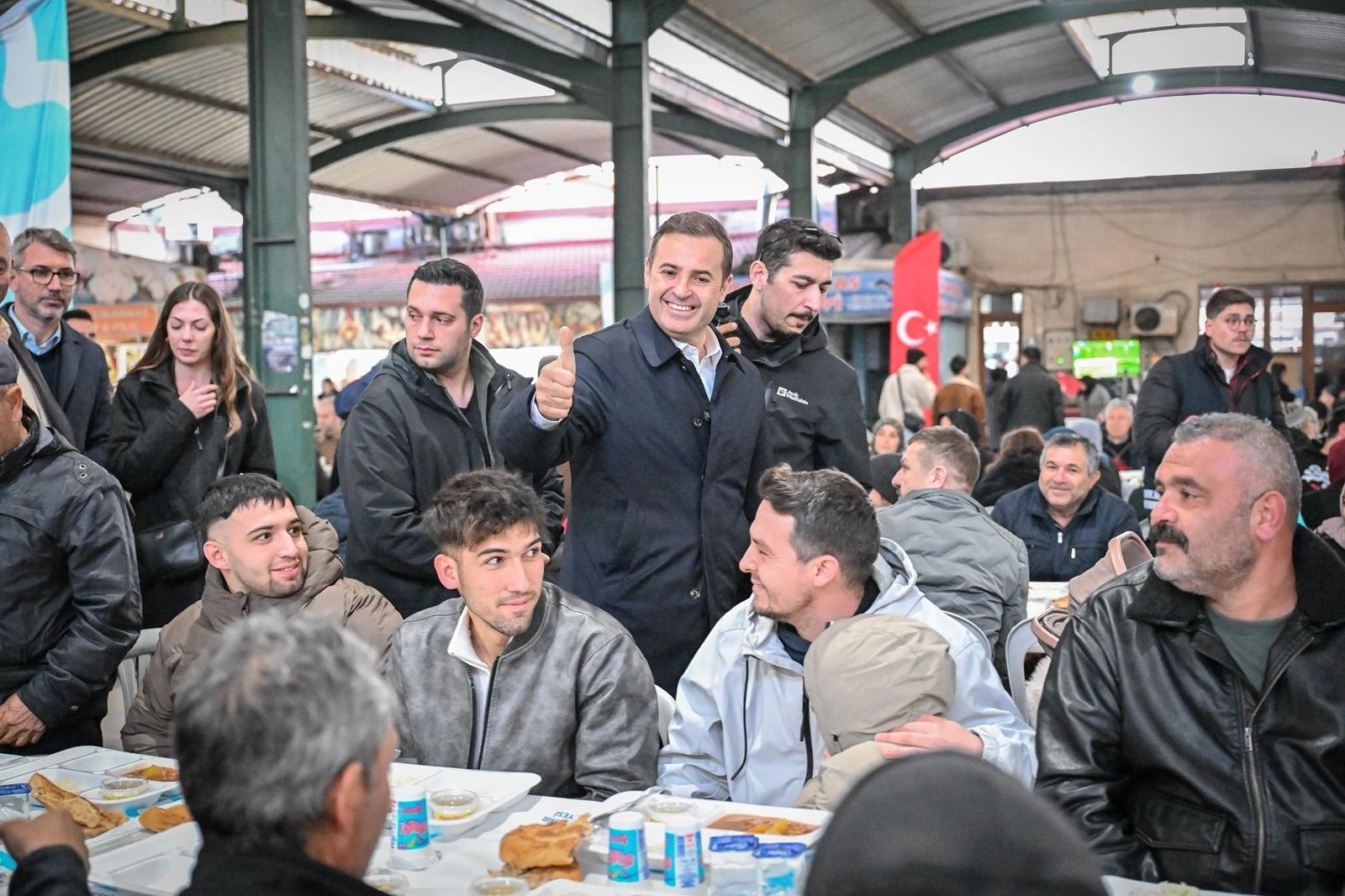 Balıkesir&rsquo;de ramazan sofraları birlik ve beraberliği pekiştiriyor