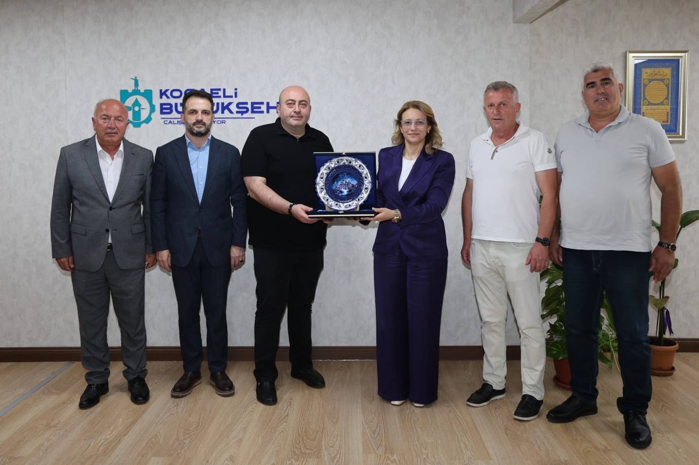 G&uuml;rcistan Kutaisi heyetinden Kocaeli B&uuml;y&uuml;kşehir&rsquo;e ziyaret